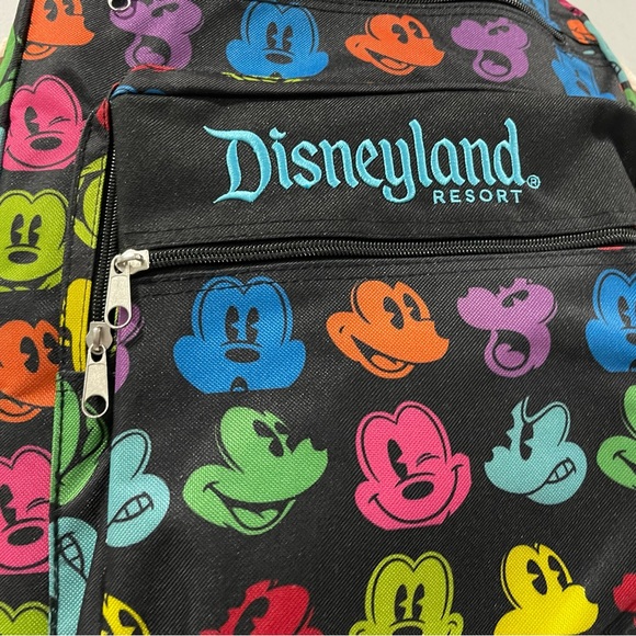 NWT Disneyland Park Exclusive Rainbow Silhouette Face Mickey Mouse Backpack - Picture 3 of 6